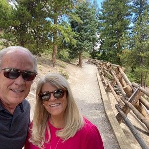 Meet your Posher, Leslie